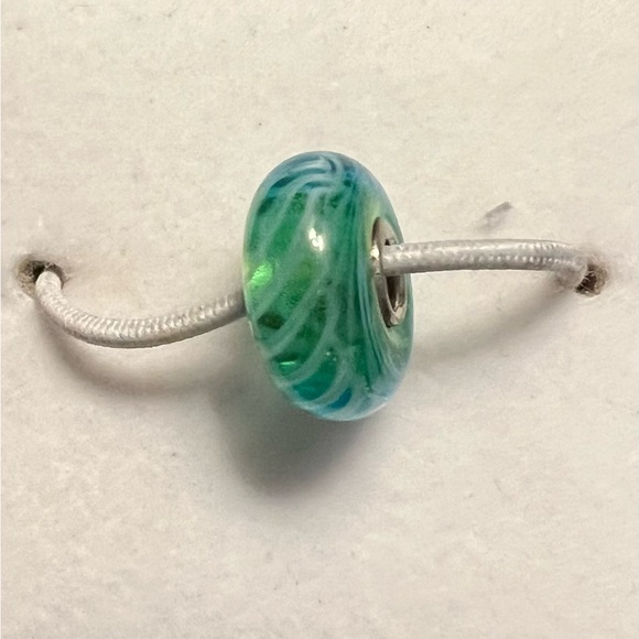 Trollbeads Turquoise Feathers Bead Charm .925 LAA EUC #212 - Picture 1 of 4